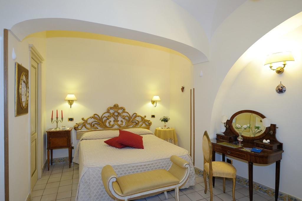 Residenza Del Duca Амальфи Номер фото